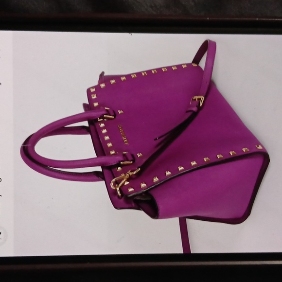 Michael Kors Purple LARGE SELMA SAFFIANO STUDDEN VIOLET...